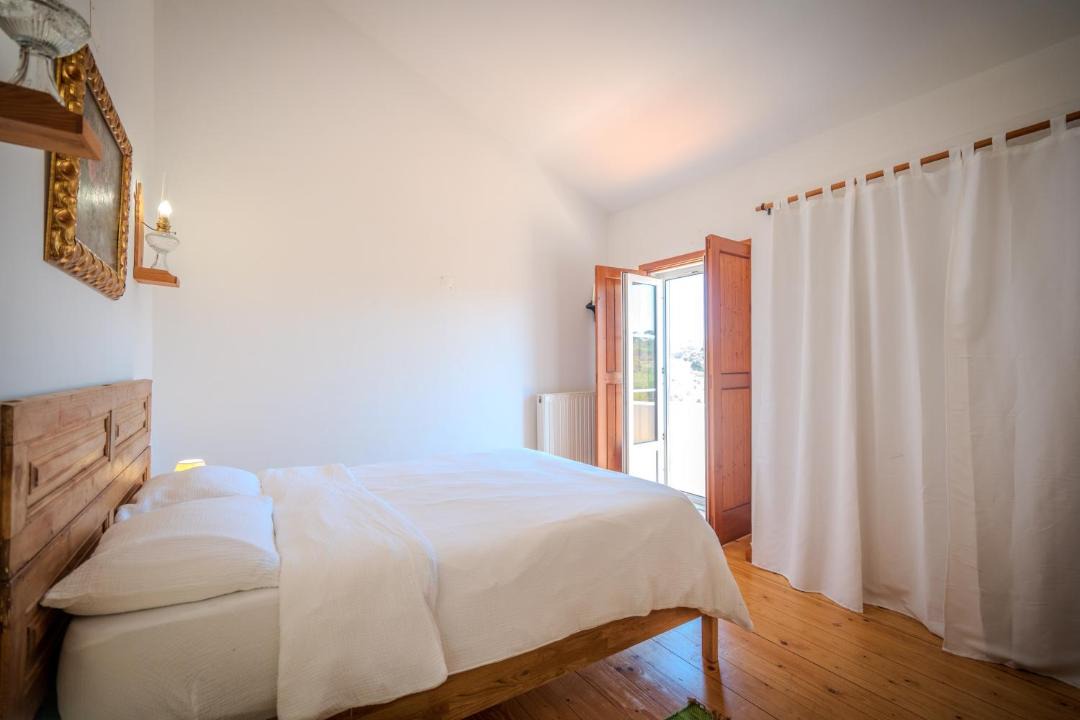 Photo of Bedroom in Melides