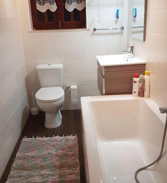 Photo of Bathroom in Nazare