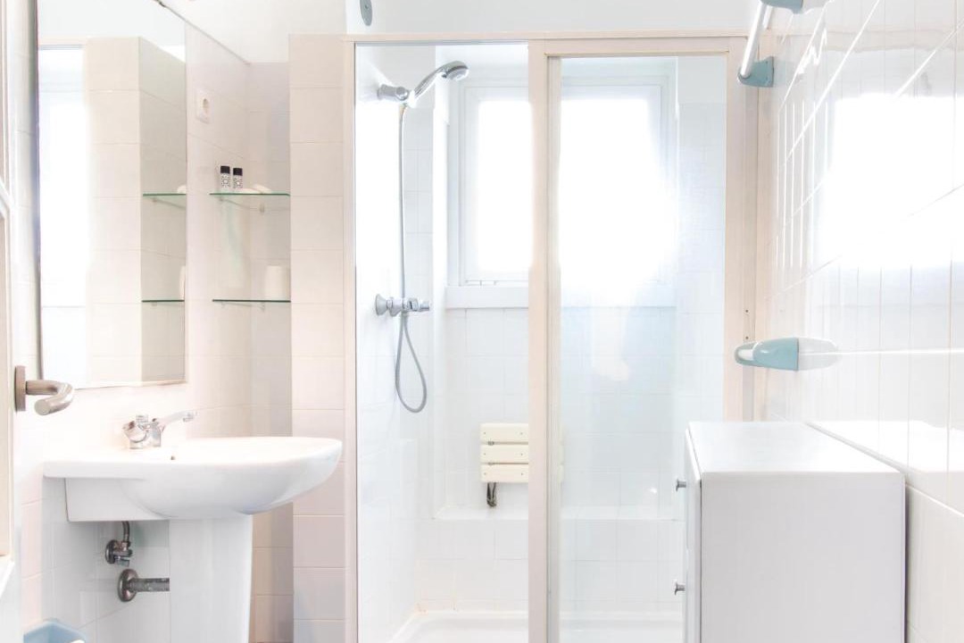 Photo of Bathroom in Casal da Ladeira