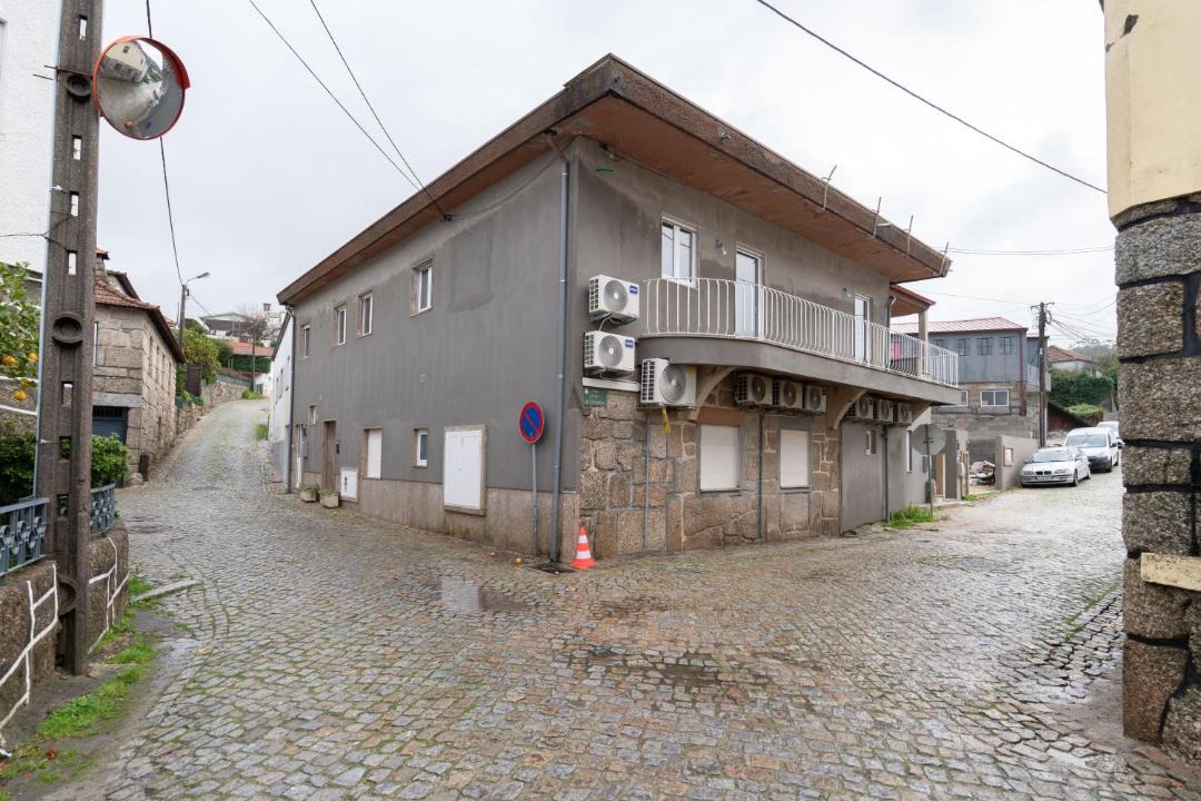 Photo of Buildings in Paredes