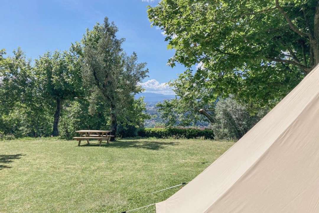 Photo of Outdoor in Molares