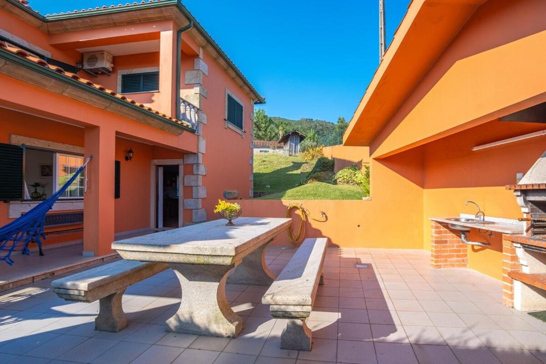 Photo of Others in Cossourado