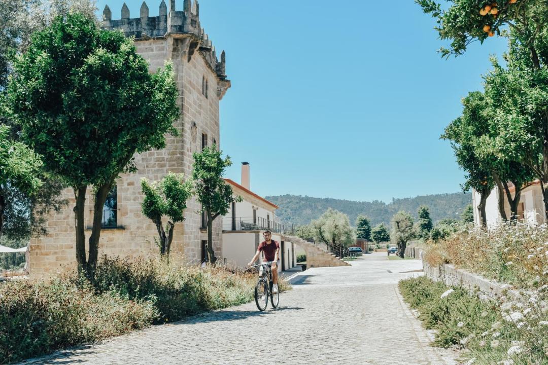 Photo of Others in Cervaes