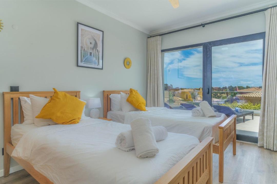 Photo of Bedroom in Albardeira