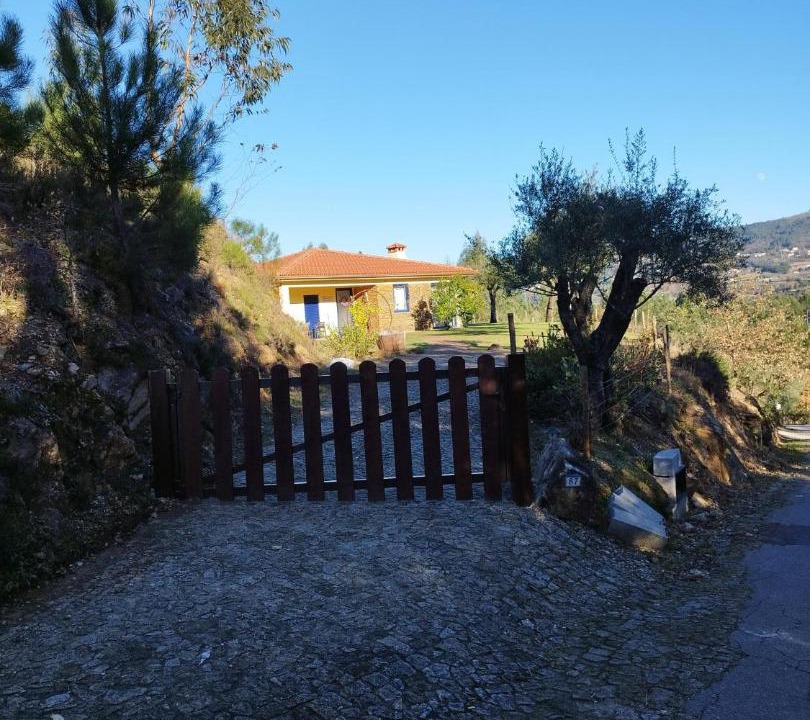 Photo of Others in Molares