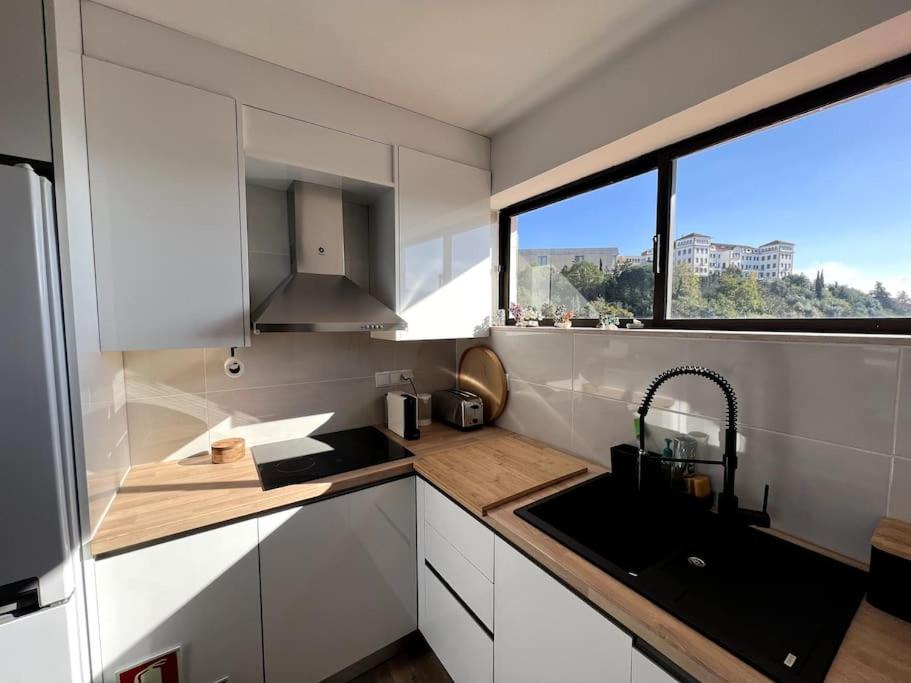 Photo of Kitchen in Santo Antonio dos Olivais