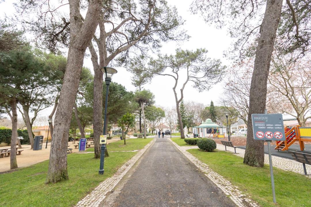 Photo of Others in Parede
