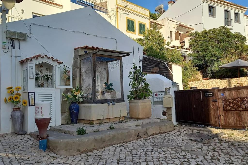 Photo of Others in Salema