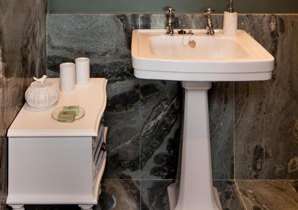 Photo of Bathroom in Cotas