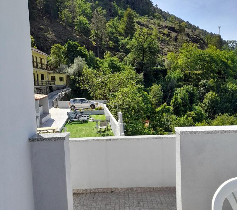 Photo of Others in Geres