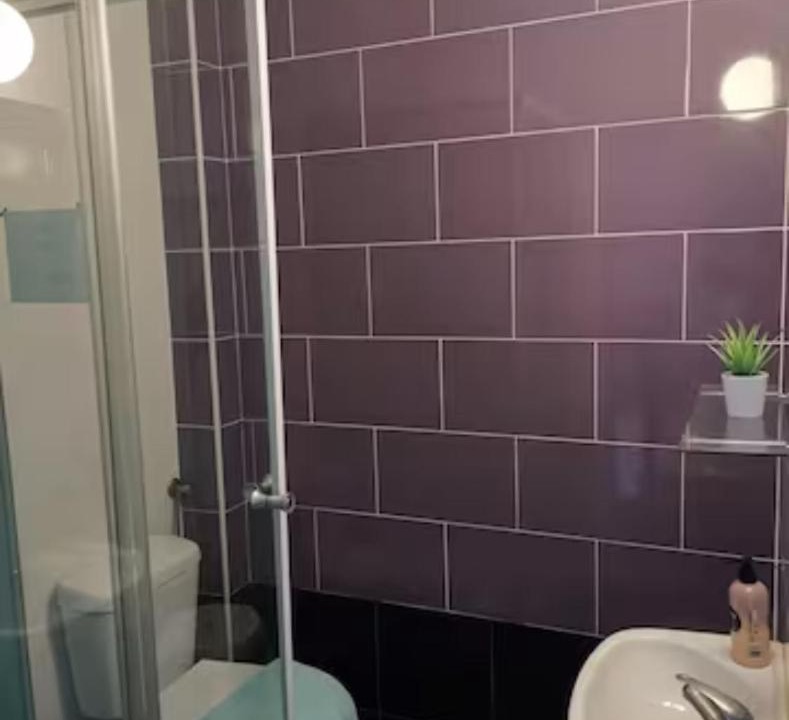 Photo of Bathroom in Peniche