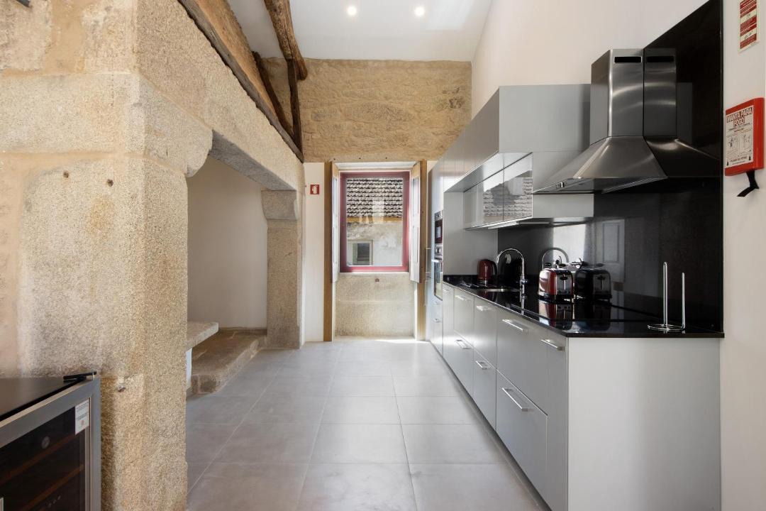 Photo of Kitchen in Guilhabreu