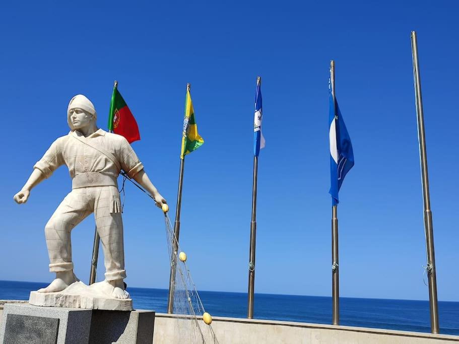 Photo of Others in Marinha das Ondas