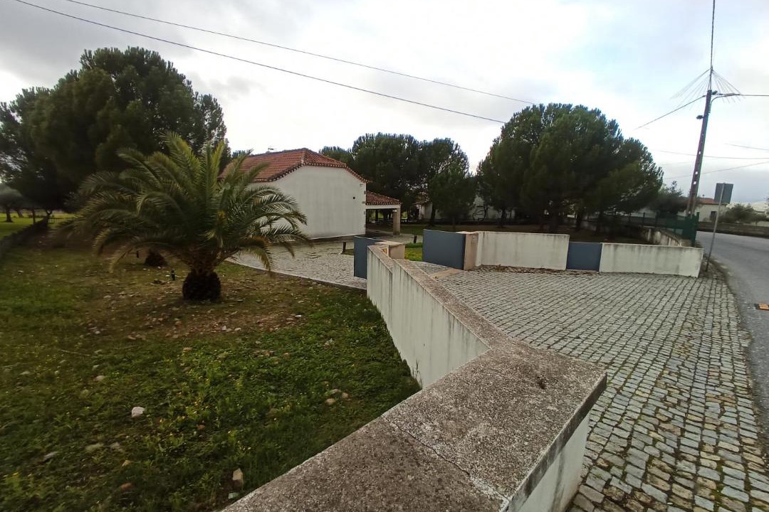 Photo of Others in Perais