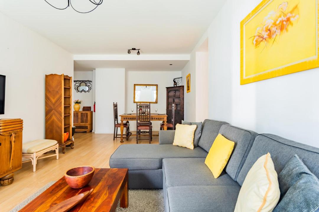 Photo of Livingroom in Oeiras