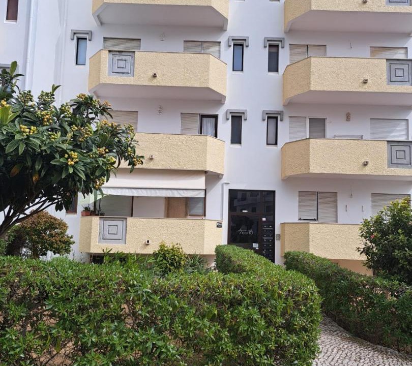 Photo of Buildings in Vale de Carro