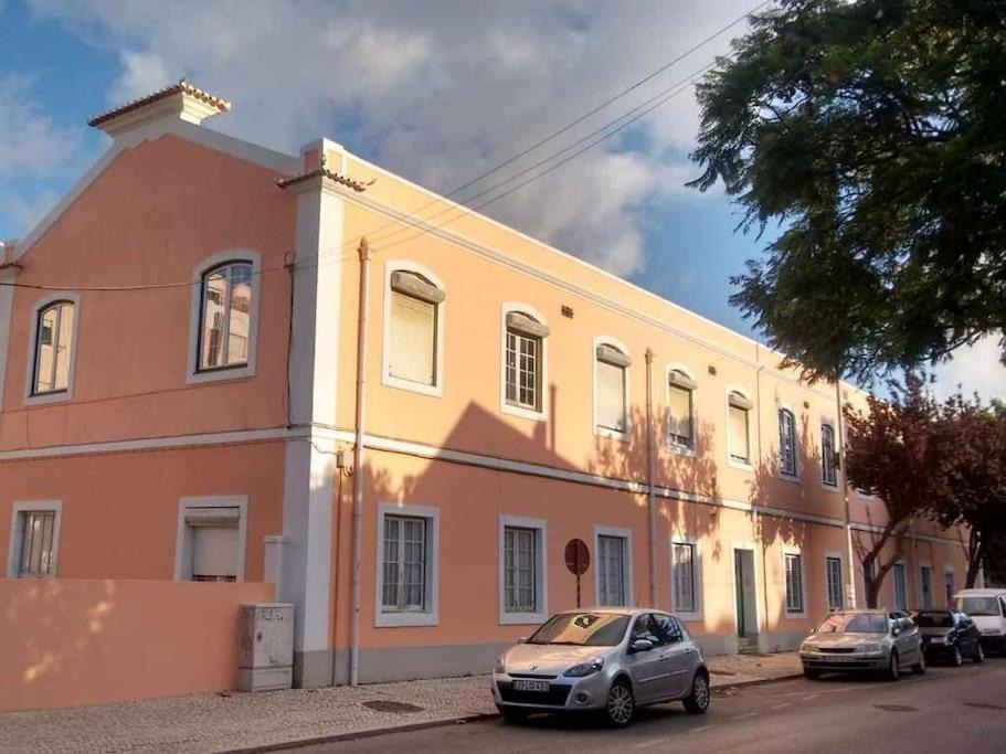Photo of Buildings in Oeiras