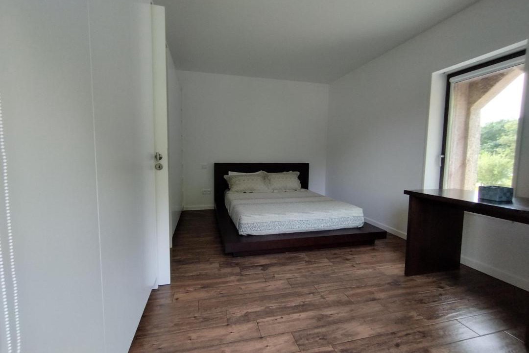 Photo of Bedroom in Romarigaes
