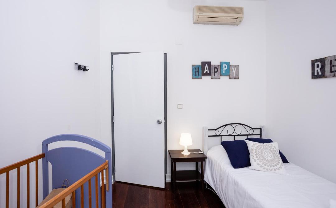 Photo of Bedroom in Seixal