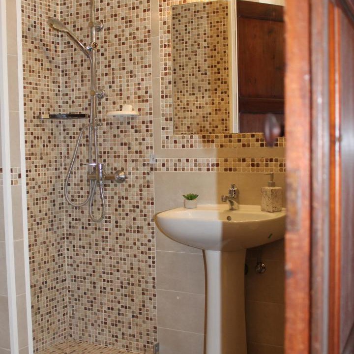 Photo of Bathroom in Ferreira do Alentejo