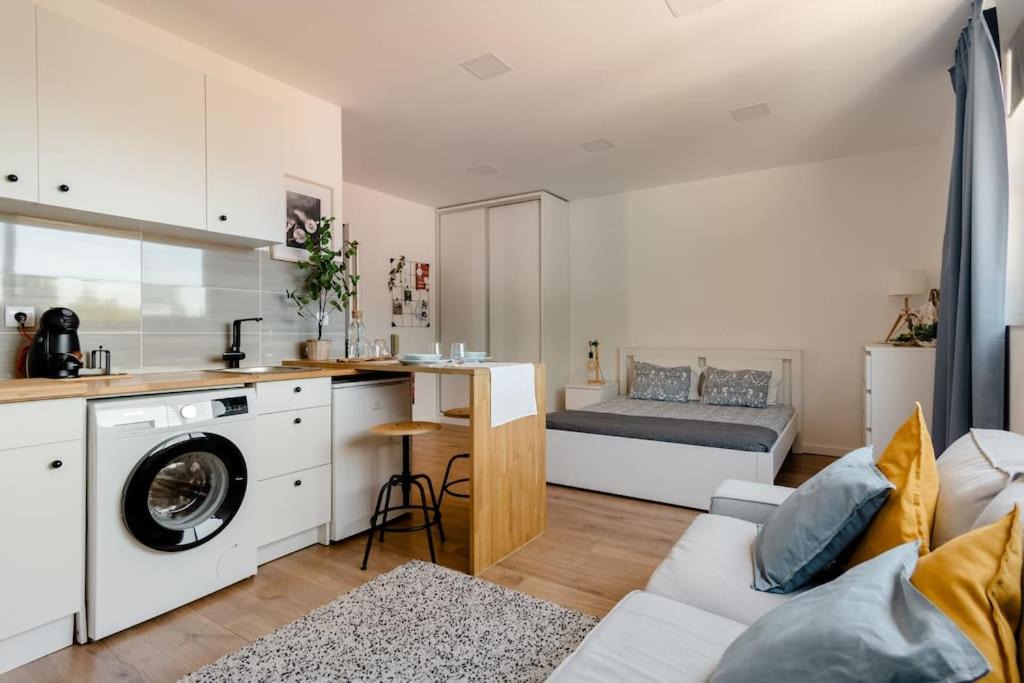 Photo of Livingroom in Santo Antonio dos Olivais