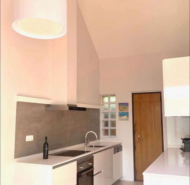 Photo of Kitchen in Costa de Caparica