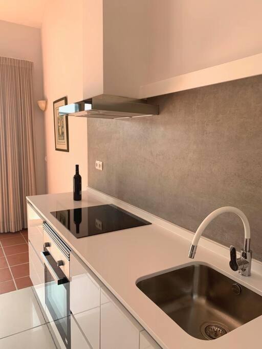 Photo of Kitchen in Costa de Caparica