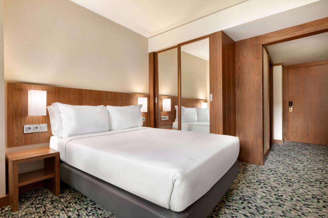 Photo of Bedroom in Alto do Pina