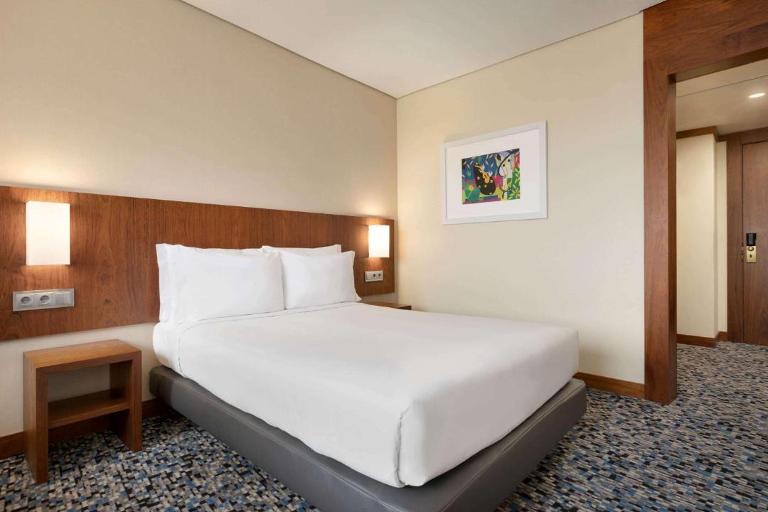 Photo of Bedroom in Alto do Pina