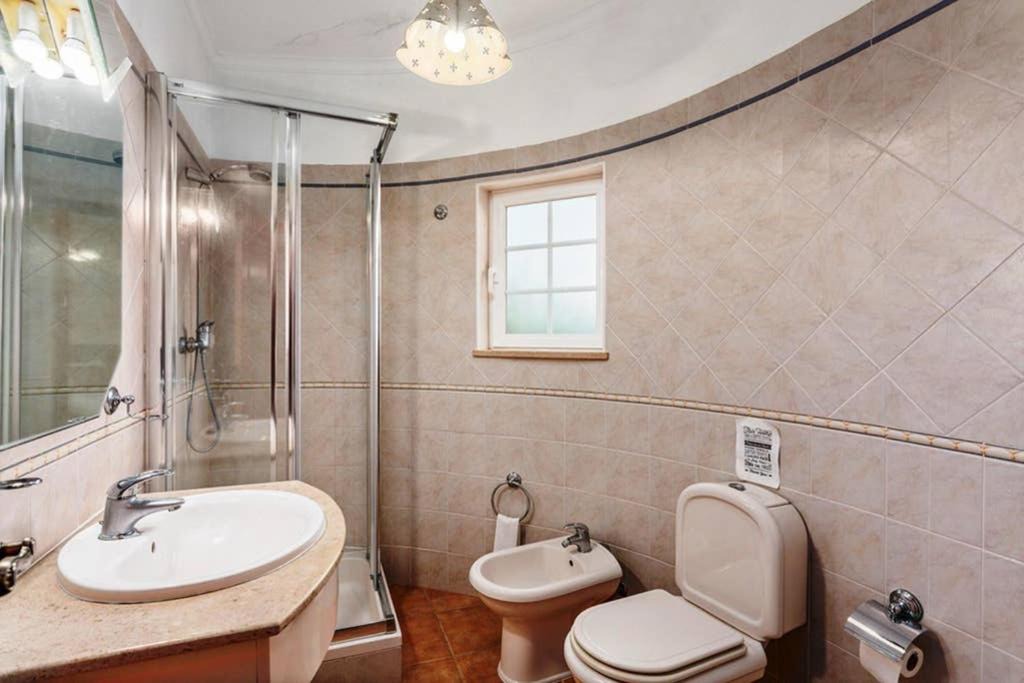 Photo of Bathroom in Porches