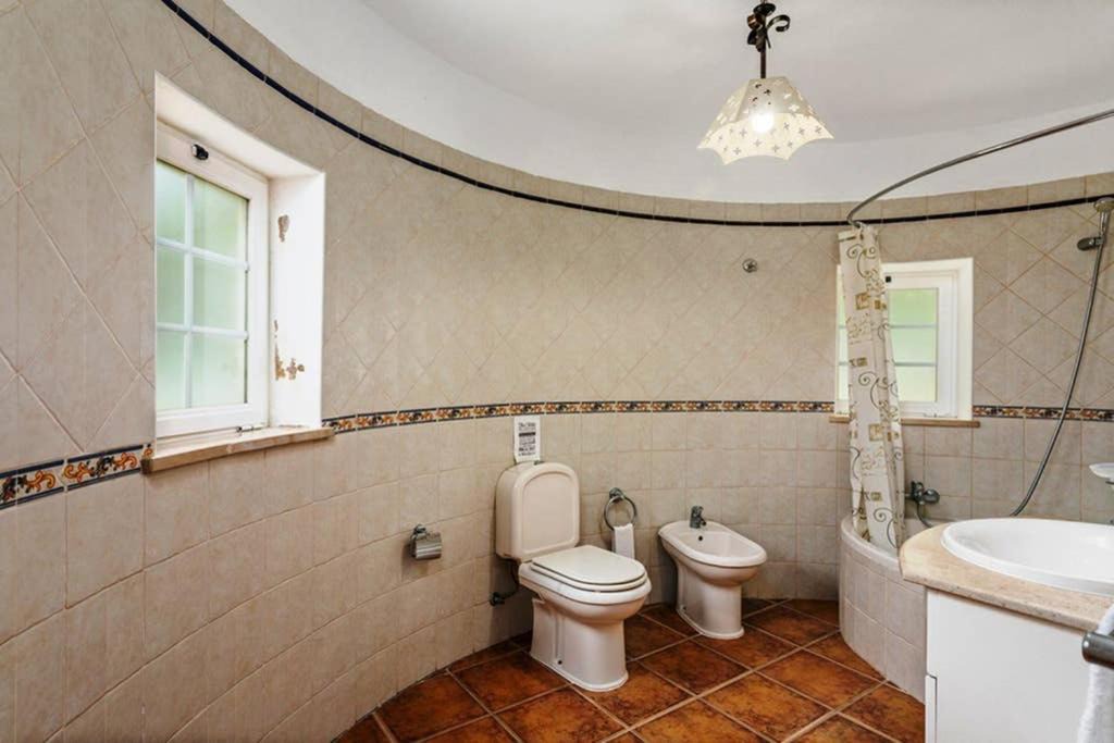 Photo of Bathroom in Porches
