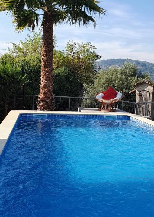 Photo of Others in Molares