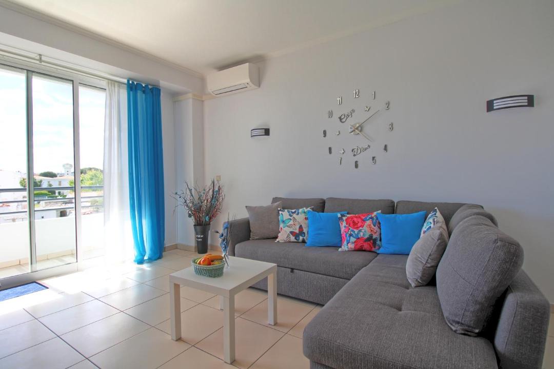 Photo of Livingroom in Areias de Sao Joao