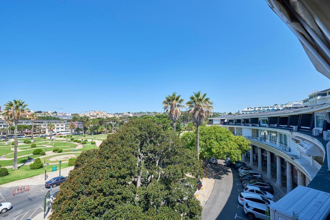 Photo of Others in Estoril