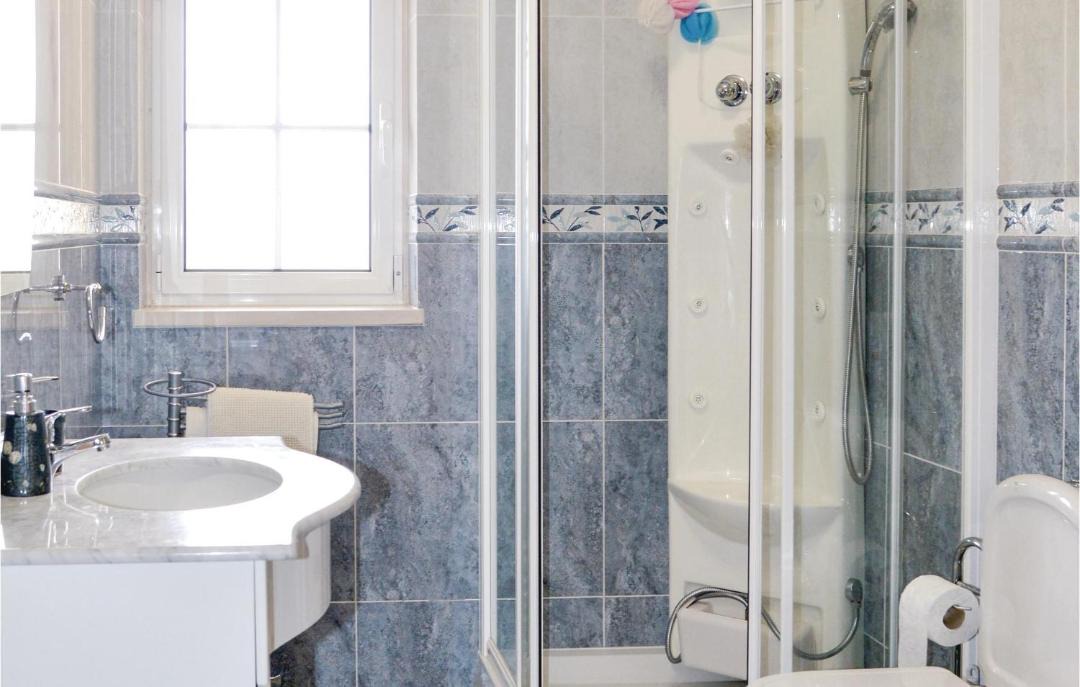 Photo of Bathroom in Lourinha
