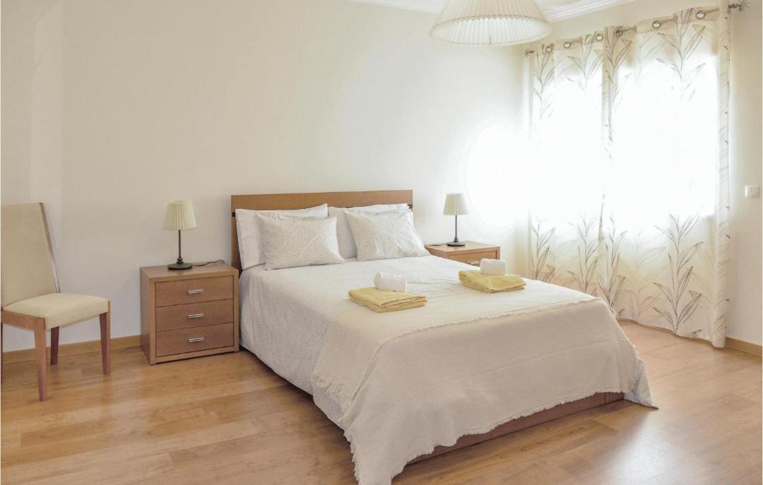 Photo of Bedroom in Lourinha