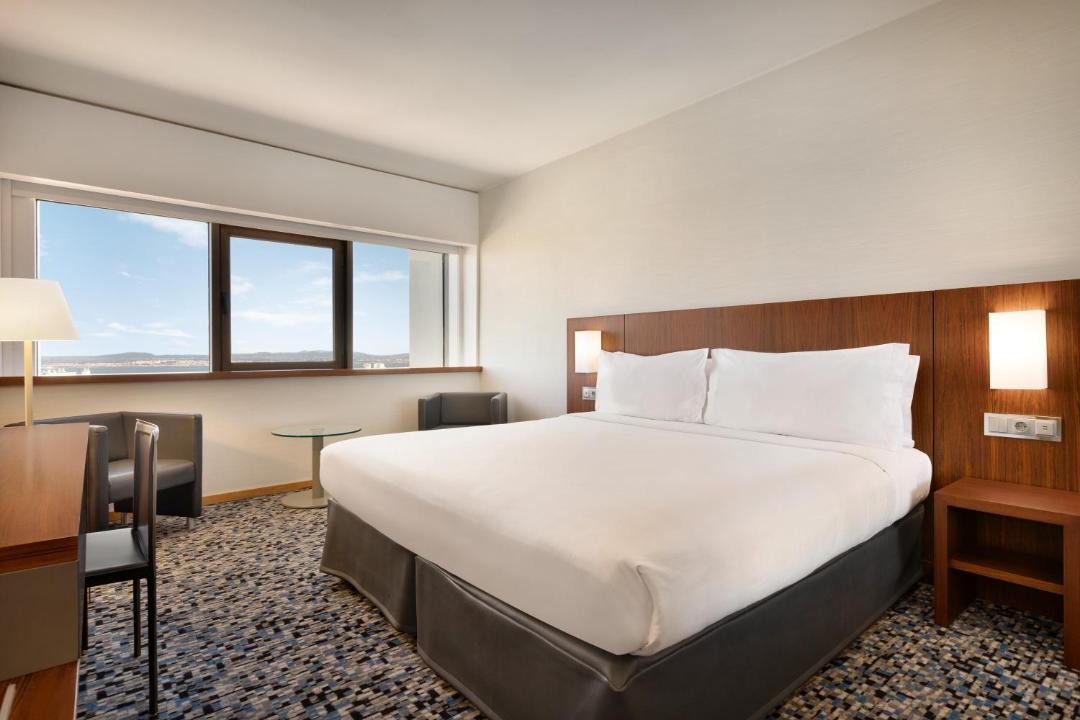 Photo of Bedroom in Alto do Pina