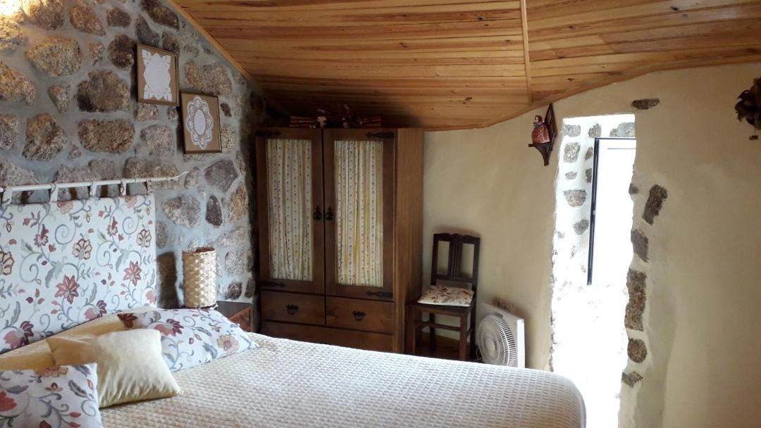Photo of Bedroom in Monsanto