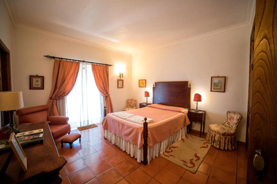 Photo of Bedroom in Cossourado