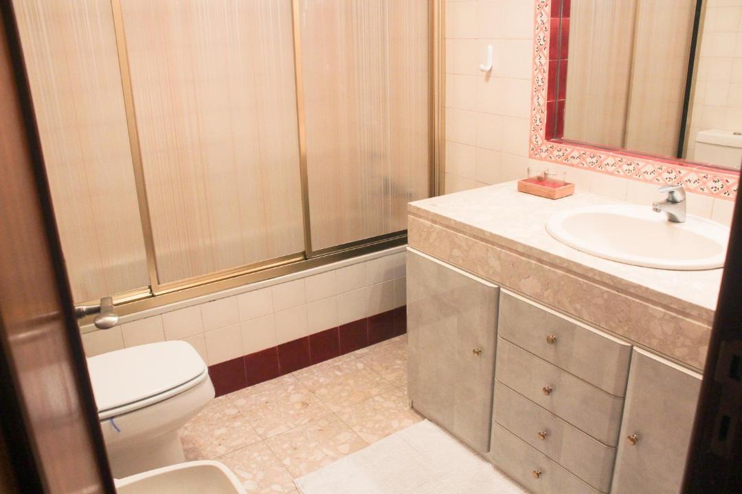 Photo of Bathroom in Lumiar