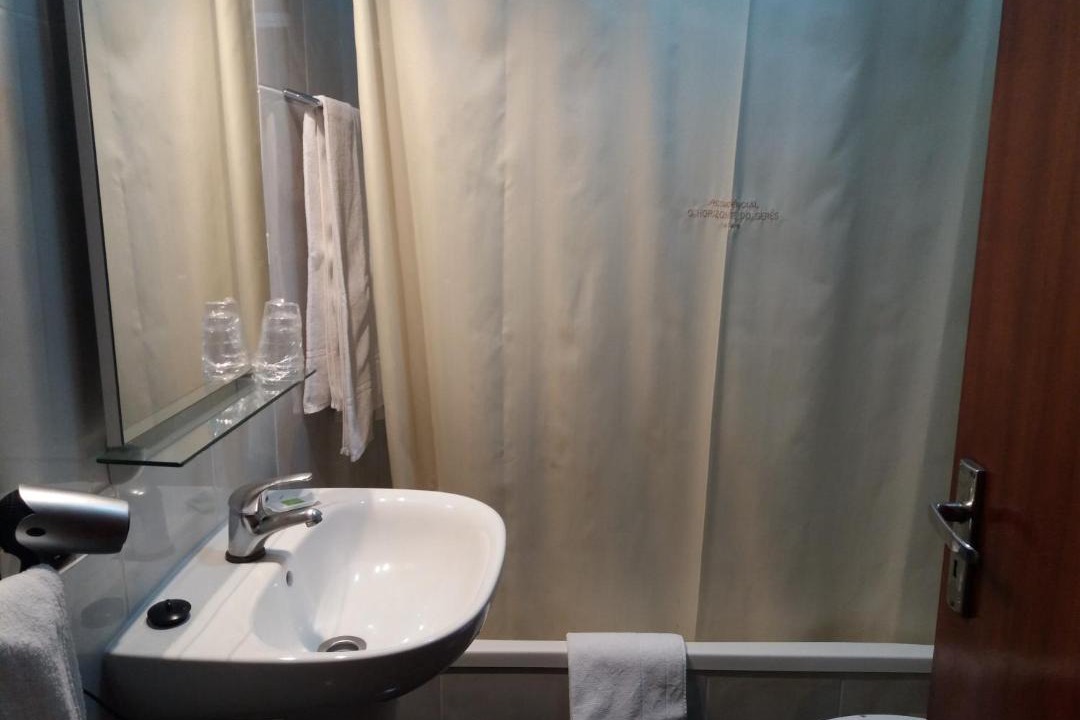 Photo of Bathroom in Geres