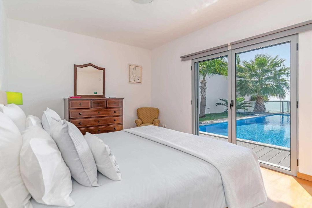 Photo of Bedroom in Canico