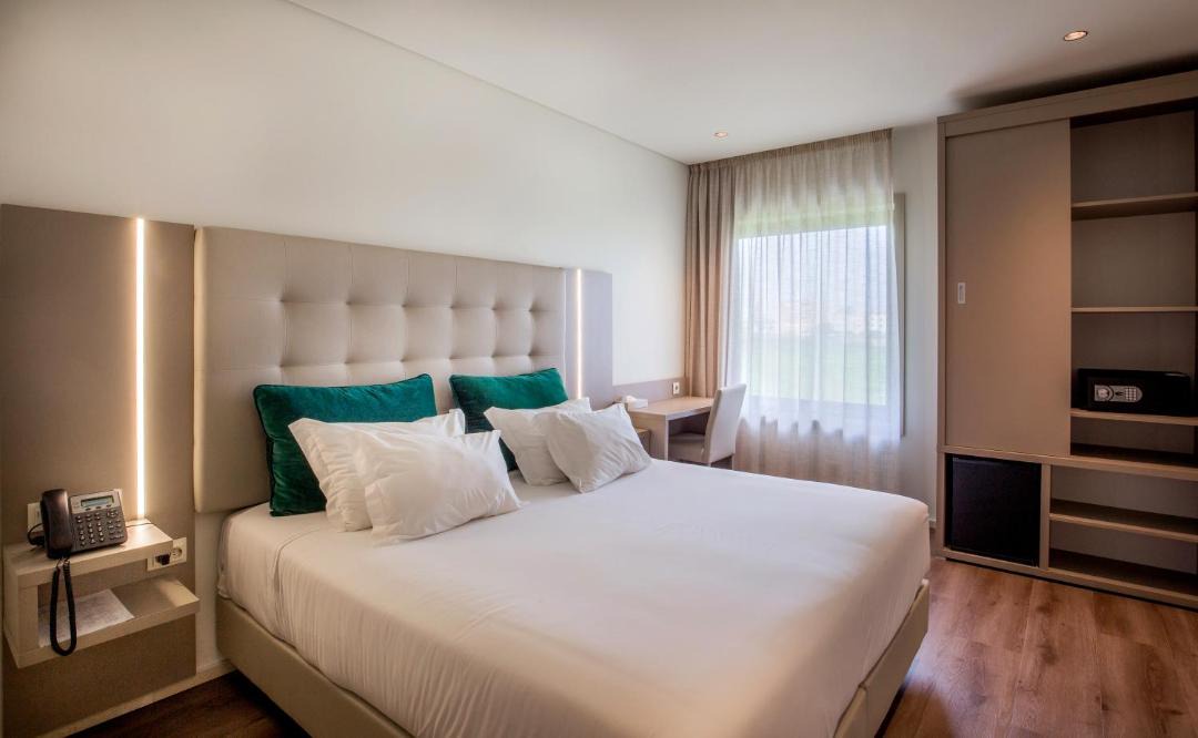 Photo of Bedroom in Maia