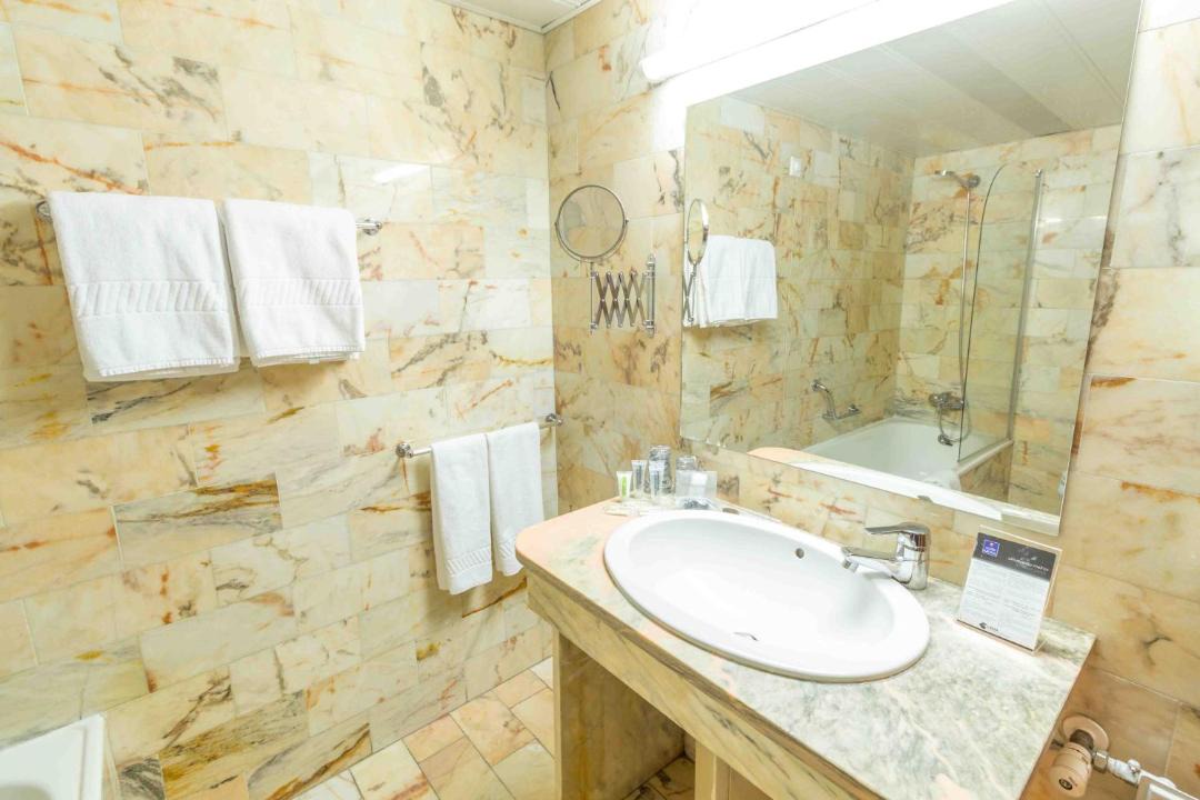 Photo of Bathroom in Seia