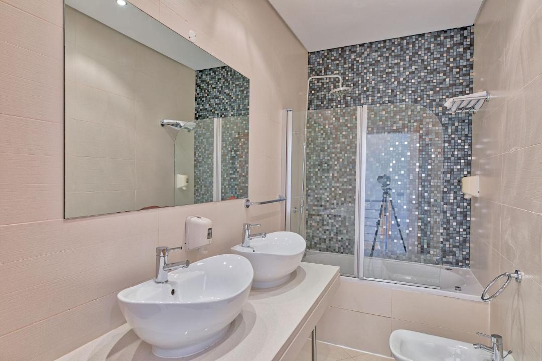 Photo of Bathroom in Moncarapacho e Fuseta