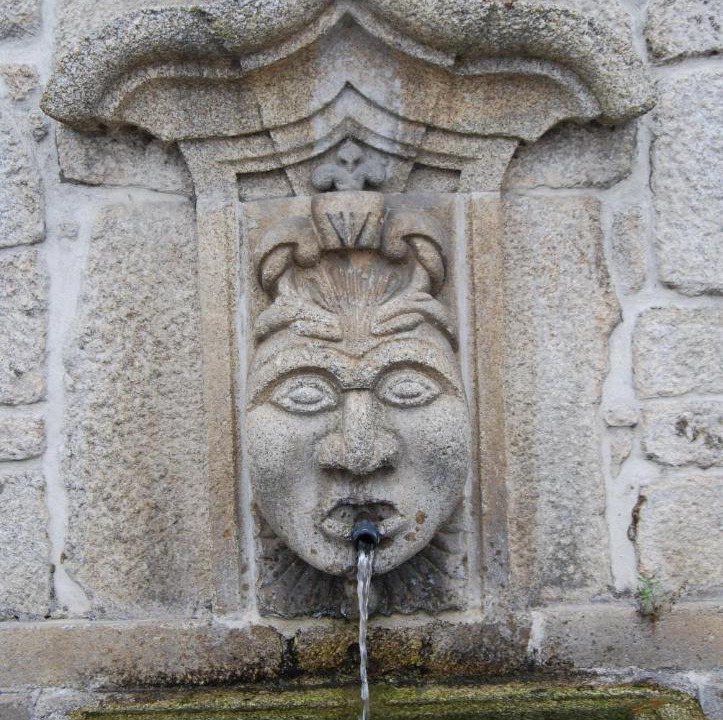 Photo of Others in Santar