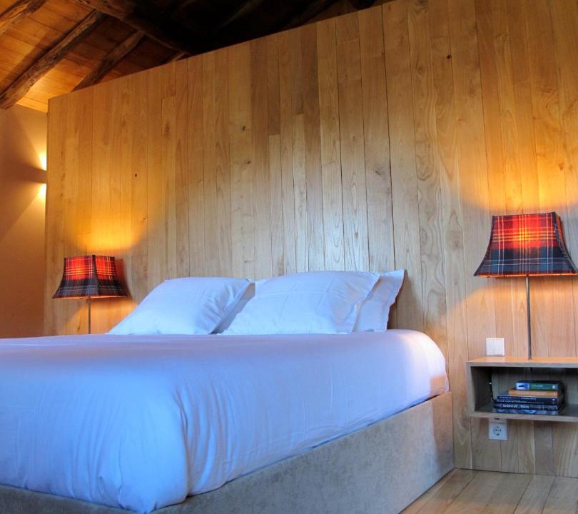 Photo of Bedroom in Lousa