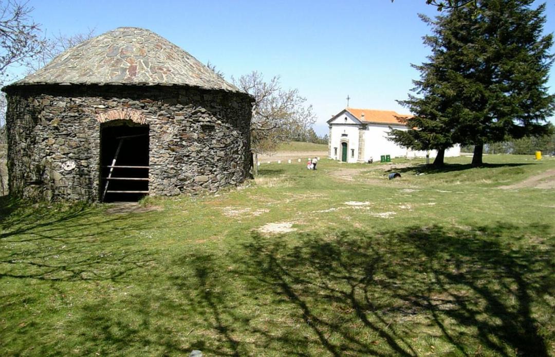 Photo of Others in Gois