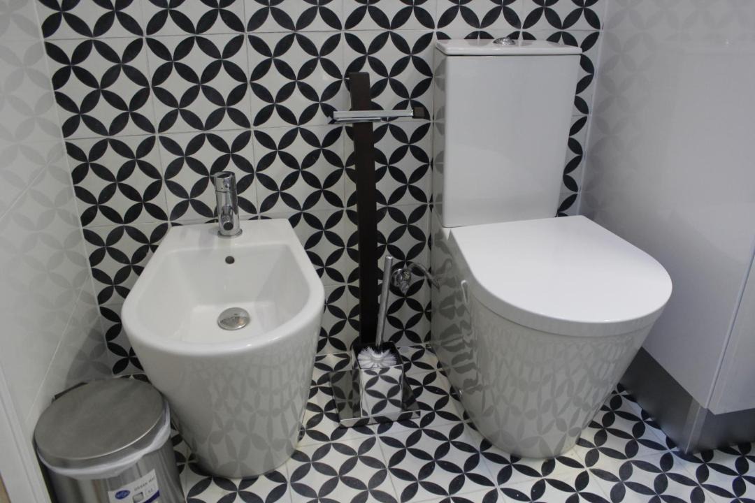 Photo of Bathroom in Baixa