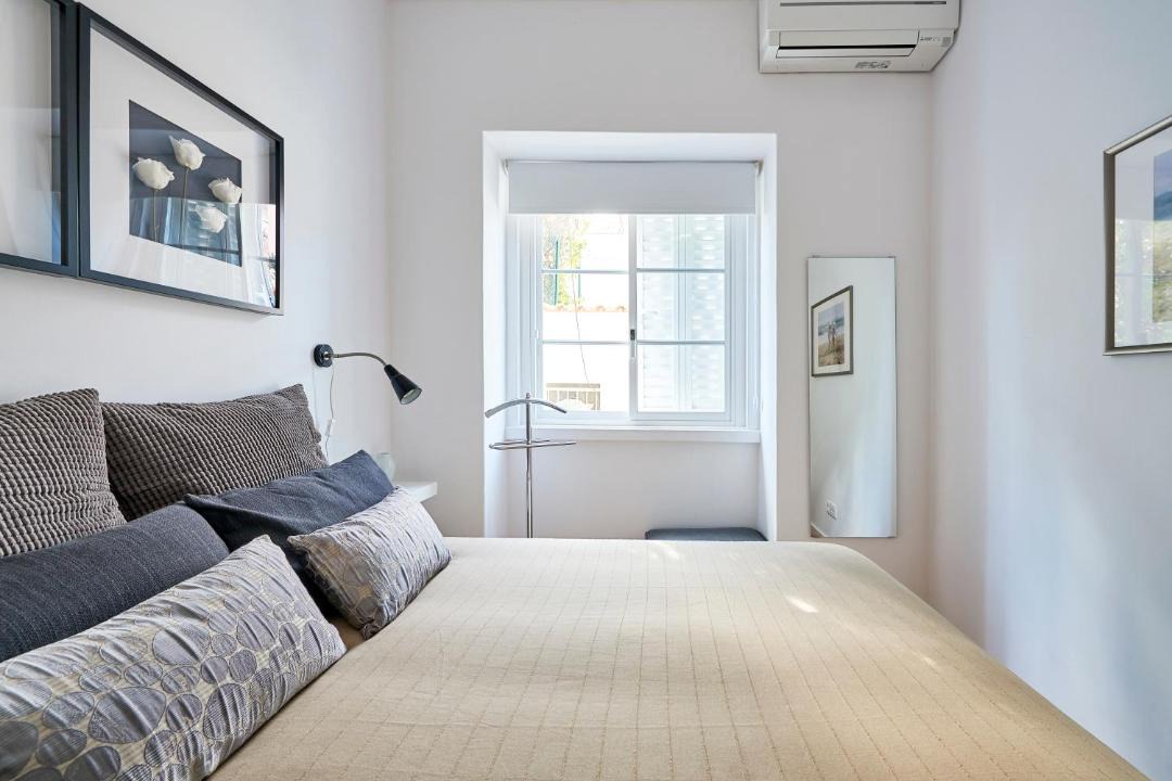 Photo of Bedroom in Alvalade